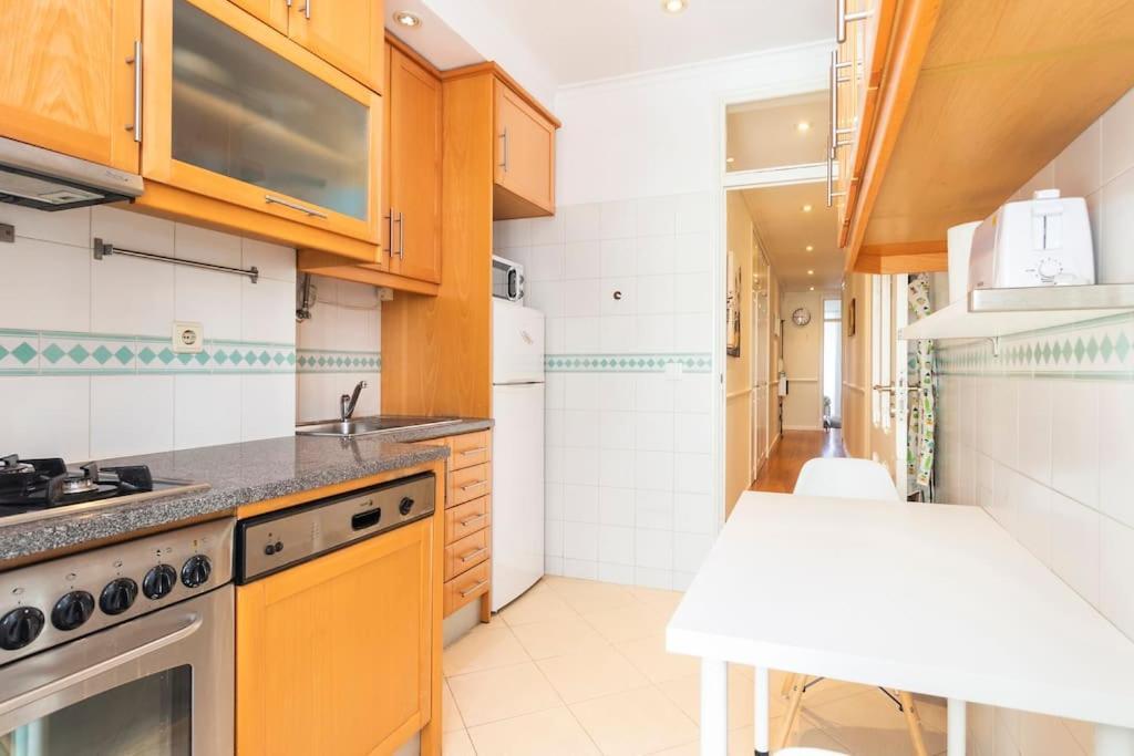 Spacious Apartment Near Saldanha Lisboa Exteriér fotografie